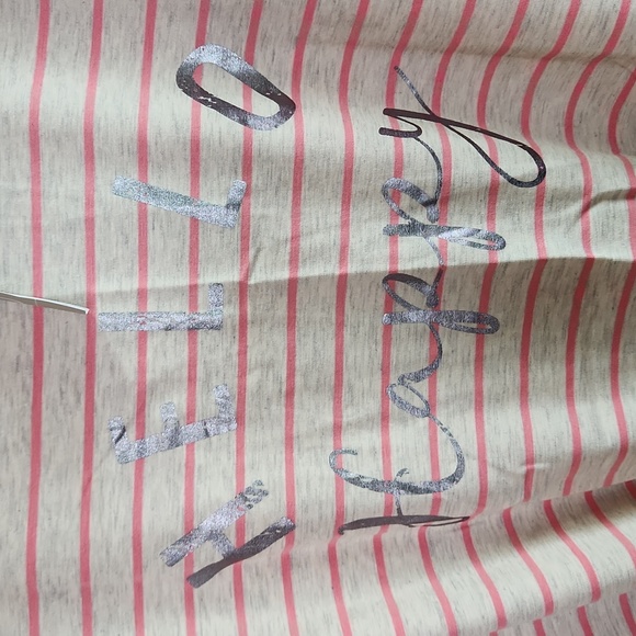 Maurices "Hello Happy" tee - Picture 2 of 6